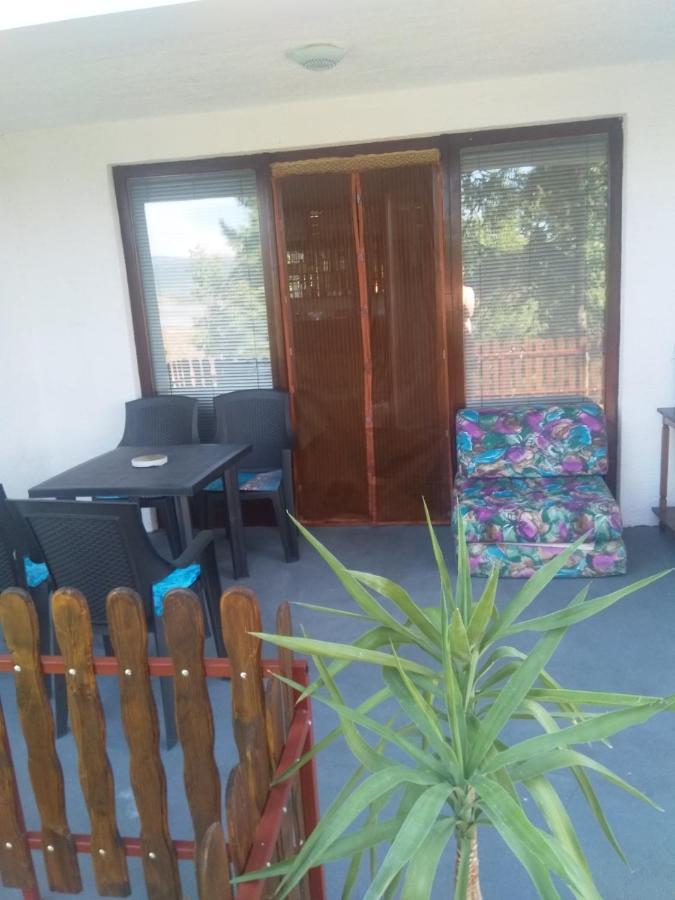 Family Apartman Ana - Star Galambóc Kültér fotó