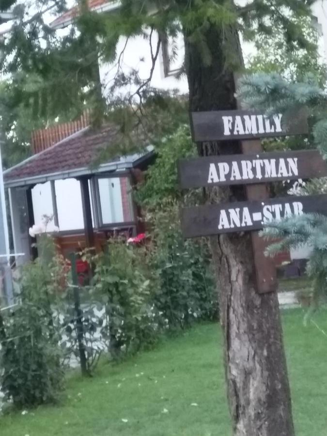 Family Apartman Ana - Star Galambóc Kültér fotó